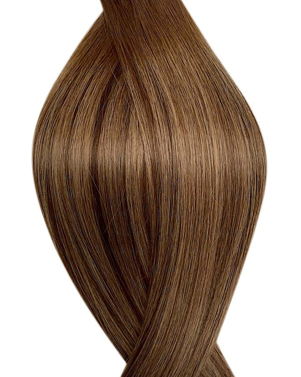 Naturalne włosy do przedłużania metoda secret tape on w kolorze ombre średni brąz i balejaż średni brąz i ciemny blond.