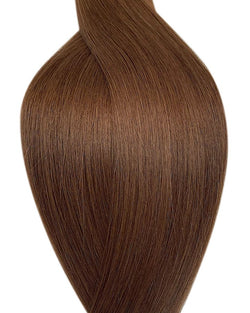 Naturalne włosy do przedłużania metoda na nano ringi w kolorze kasztanowy brąz.