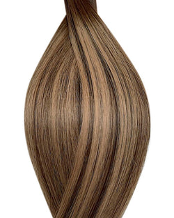 Naturalne włosy do przedłużania metodą na taśmie weft w kolorze ombre ciemny brąz i balejaż ciemny brąz i ciemny blond.