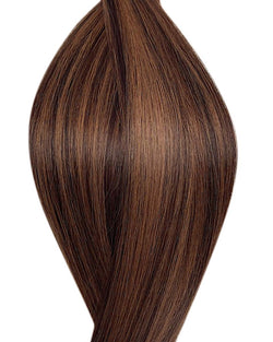 Naturalne włosy do przedłużania metoda tape on w kolorze balejaż ciemny i jasny kasztanowy brąz.